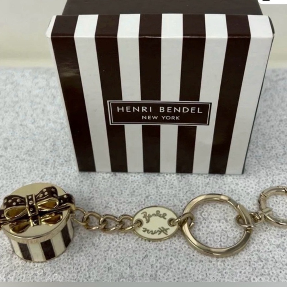 bundle for whitney - image 2